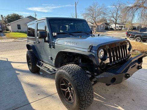 Used 2015 Jeep Wrangler Sport image 1