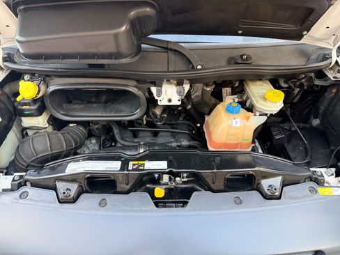 Used 2017 RAM ProMaster 1500 image 5