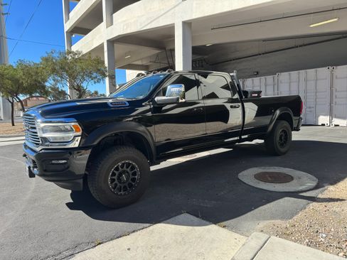 Used 2024 RAM 3500 Laramie image 2