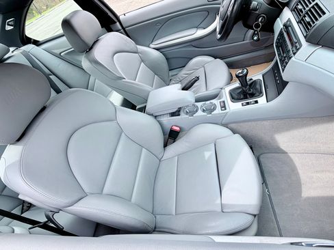 Used 2004 BMW M3 Coupe image 16