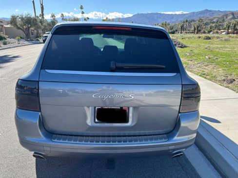 Used 2006 Porsche Cayenne S image 16