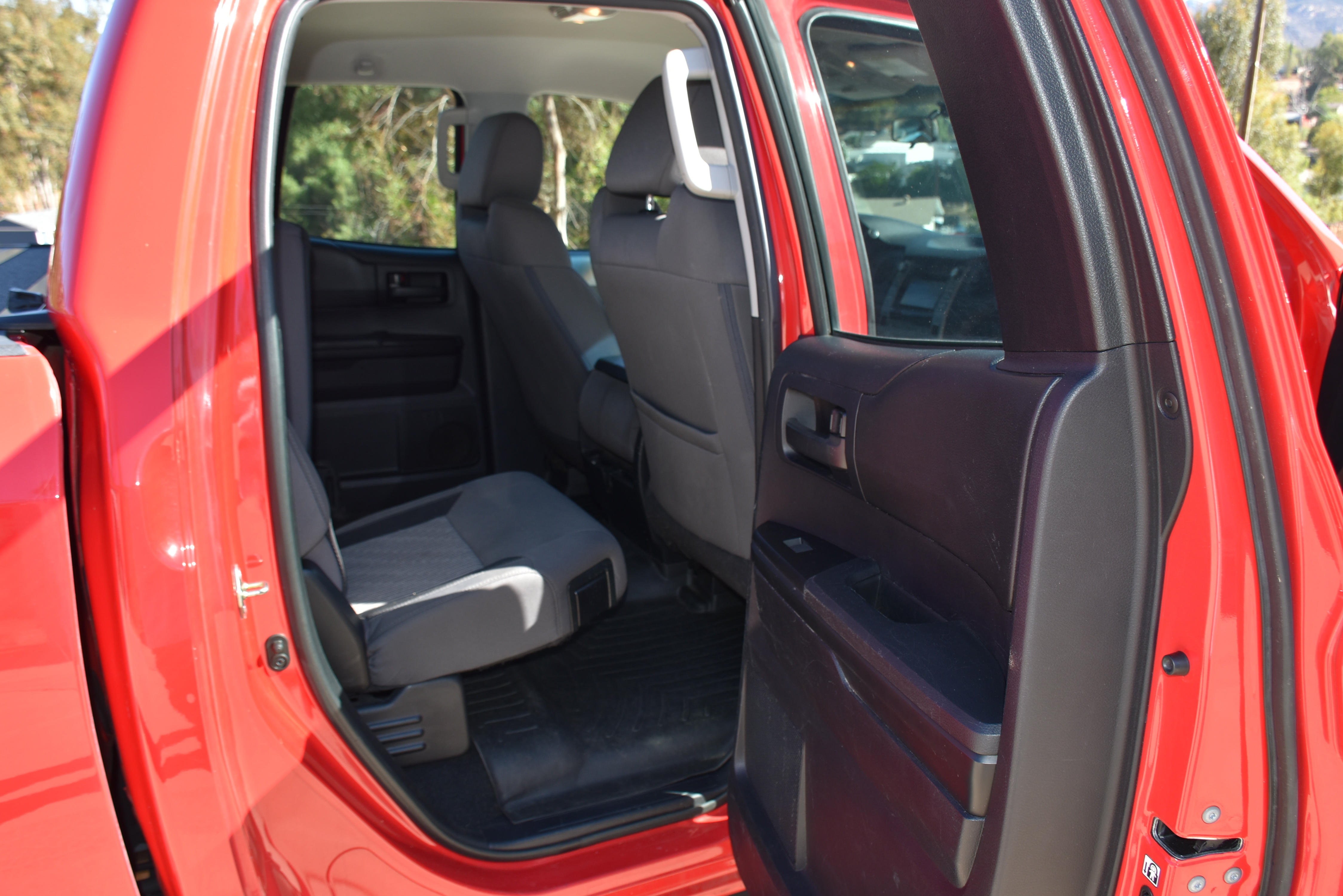 Used 2016 Toyota Tundra SR AWD/4WD image 8