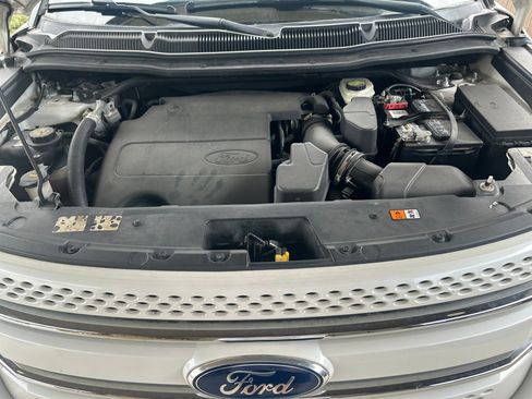 Used 2015 Ford Explorer Limited w/ Equipment Group 301A FWD image 4