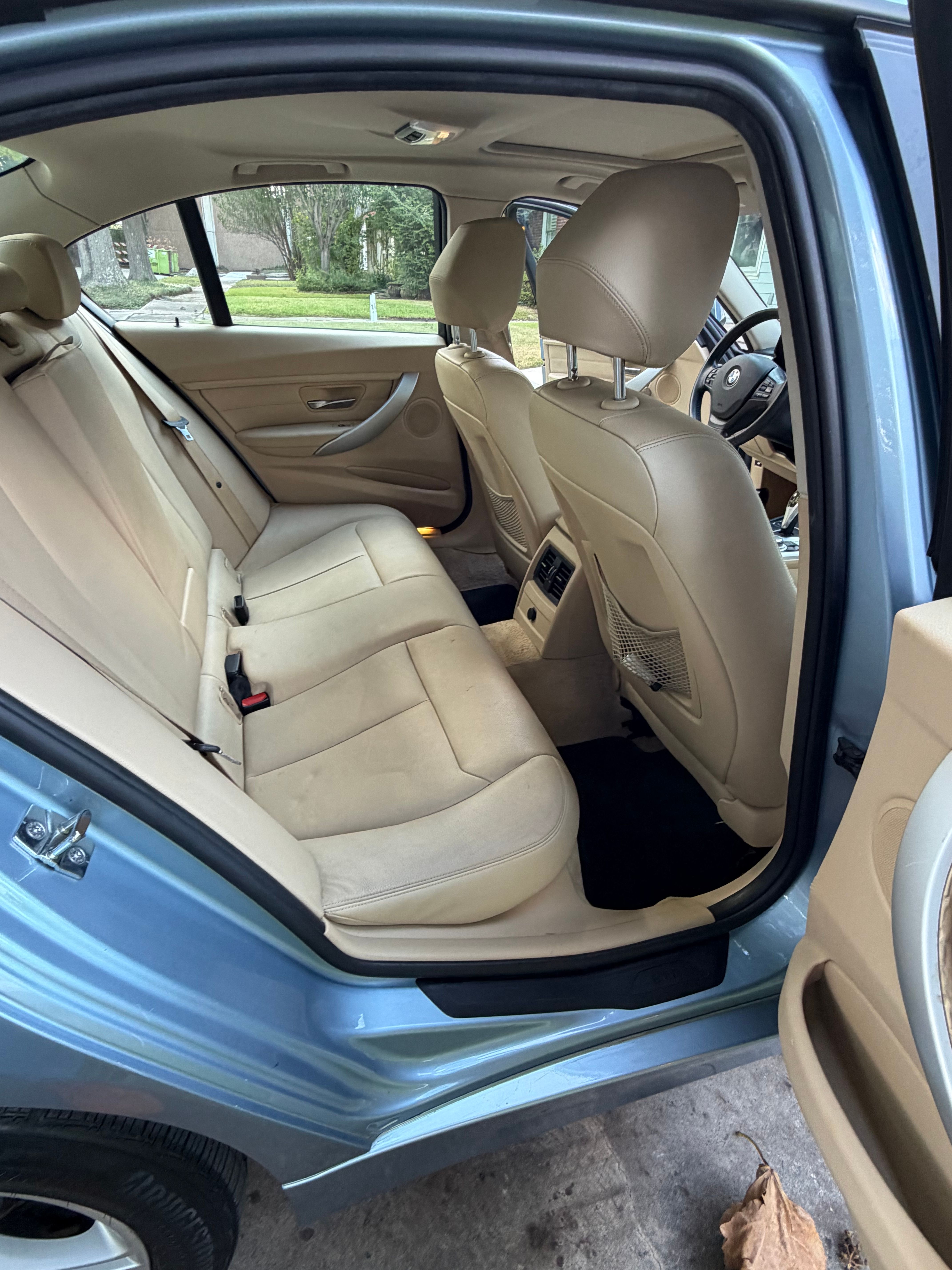 Used 2012 BMW 328i Sedan RWD image 17