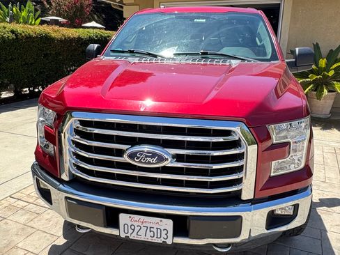Used 2015 Ford F150 XLT w/ Equipment Group 302A Luxury AWD/4WD image 8