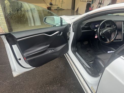 Used 2018 Tesla Model S 75D image 12