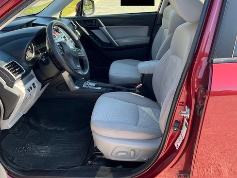 Used 2016 Subaru Forester 2.5i Premium w/ All-Weather Package image 18