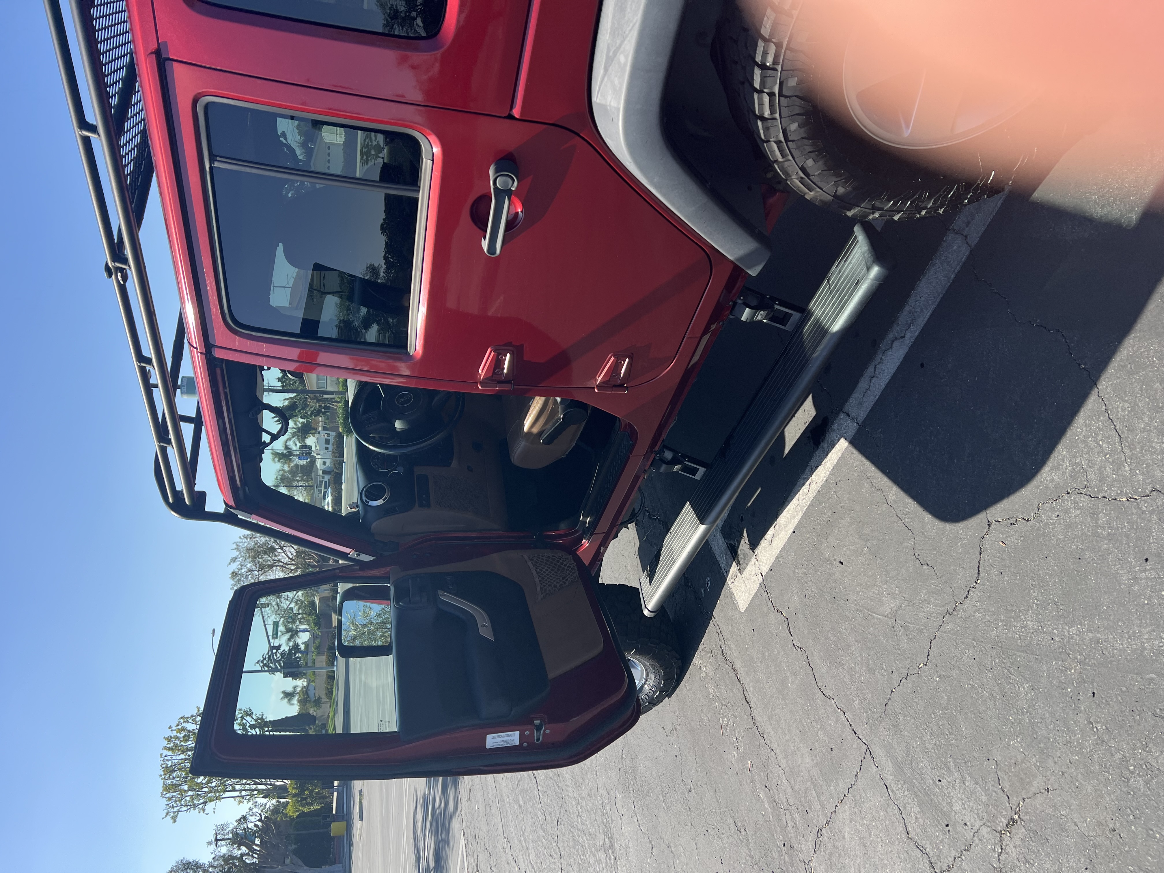 Used 2012 Jeep Wrangler Unlimited Rubicon w/ Dual Top Group AWD/4WD image 5