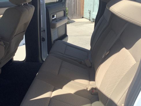 Used 2013 Ford F150 XLT w/ Luxury Equipment Group RWD image 12