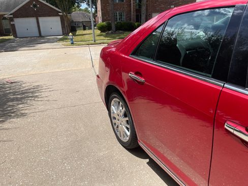 Used 2011 Cadillac STS RWD image 8