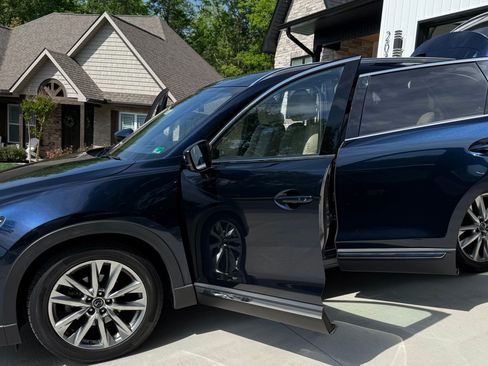 Used 2017 MAZDA CX-9 Grand Touring image 2