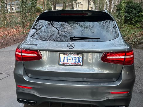 Used 2018 Mercedes-Benz GLC 63 AMG GLC 63 4MATIC Sport Utility 4D image 12