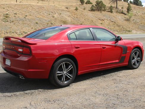 Used 2013 Dodge Charger R/T AWD/4WD image 5