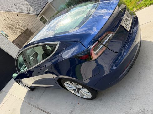 Used 2018 Tesla Model 3 Long Range image 22
