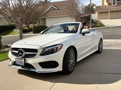 Used 2017 Mercedes-Benz C 300 Cabriolet image 1