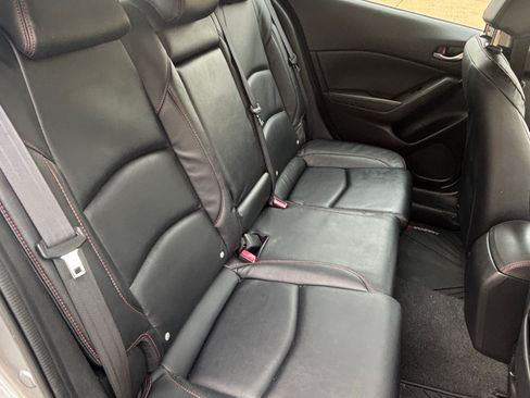Used 2014 MAZDA MAZDA3 s Touring image 11