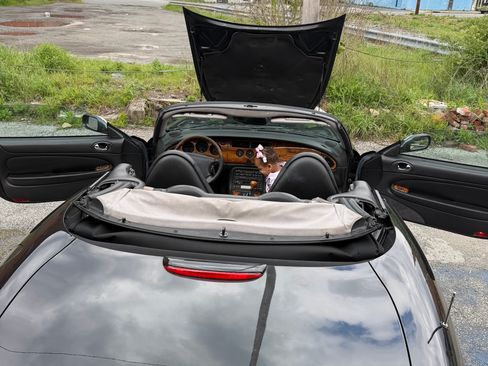 Used 2000 Jaguar XK8 Convertible RWD image 10
