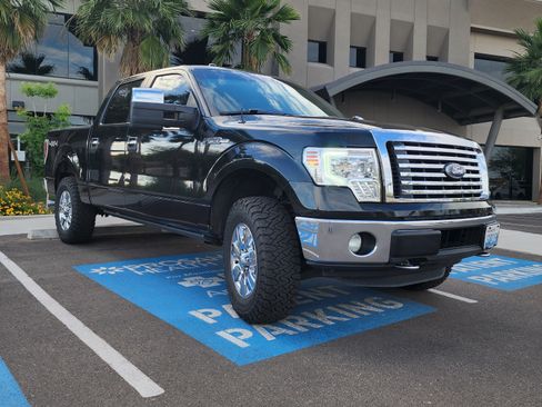 Used 2011 Ford F150 XLT w/ XLT Chrome Pkg AWD/4WD image 1