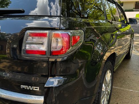 Used 2013 GMC Acadia Denali AWD/4WD image 10