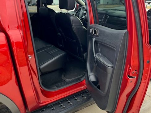 Used 2019 Ford Ranger Lariat w/ Equipment Group 501A Mid image 6