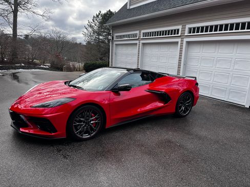 Used 2023 Chevrolet Corvette Stingray Premium Conv w/ Z51 Performance Package image 4
