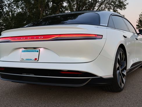 Used 2022 Lucid Air Grand Touring image 5