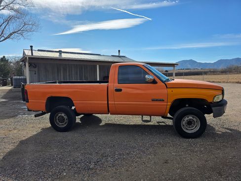 Used 1997 Dodge Ram 2500 Truck 4x4 Regular Cab image 5