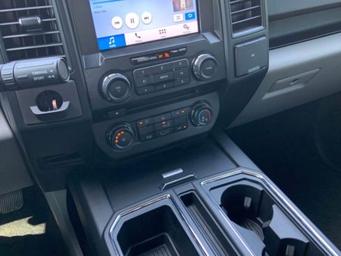 Used 2017 Ford F150 XL w/ Equipment Group 101A Mid RWD image 9