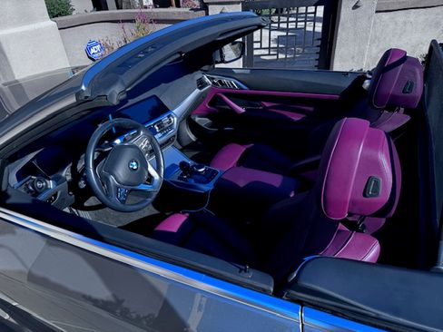 Used 2023 BMW 430i Convertible w/ Premium Package image 5