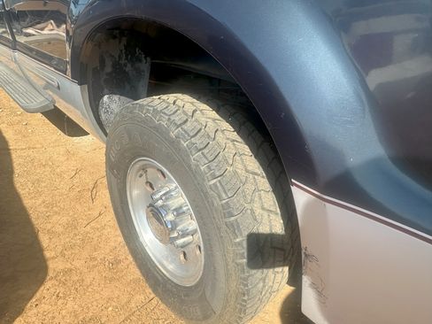 Used 1999 Ford F250 2WD SuperCab Super Duty image 10