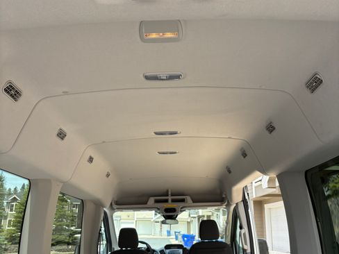 Used 2017 Ford Transit 350 XL RWD image 25