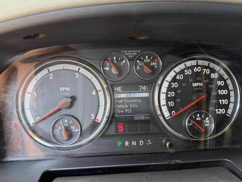 Used 2010 Dodge Ram 2500 Truck SLT w/ Big Horn Regional Pkg image 11