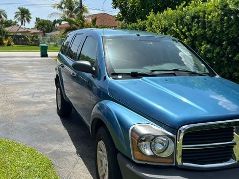 Used 2005 Dodge Durango SXT RWD image 8