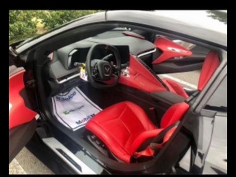 Used 2021 Chevrolet Corvette Stingray Preferred Cpe w/ Z51 Performance Package image 11