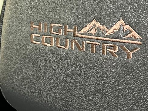 Used 2024 Chevrolet Silverado 3500 High Country w/ High Country Premium Package image 4