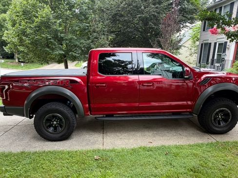 Used 2017 Ford F150 Raptor w/ Equipment Group 802A Luxury AWD/4WD image 17