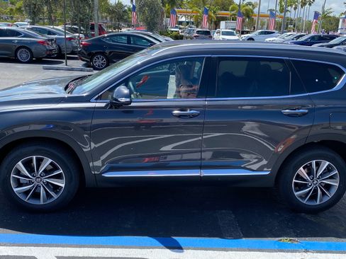 Used 2020 Hyundai Santa Fe SEL w/ Convenience + Premium Package FWD image 1