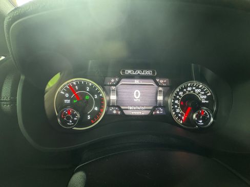 Used 2020 RAM 3500 Laramie AWD/4WD image 10