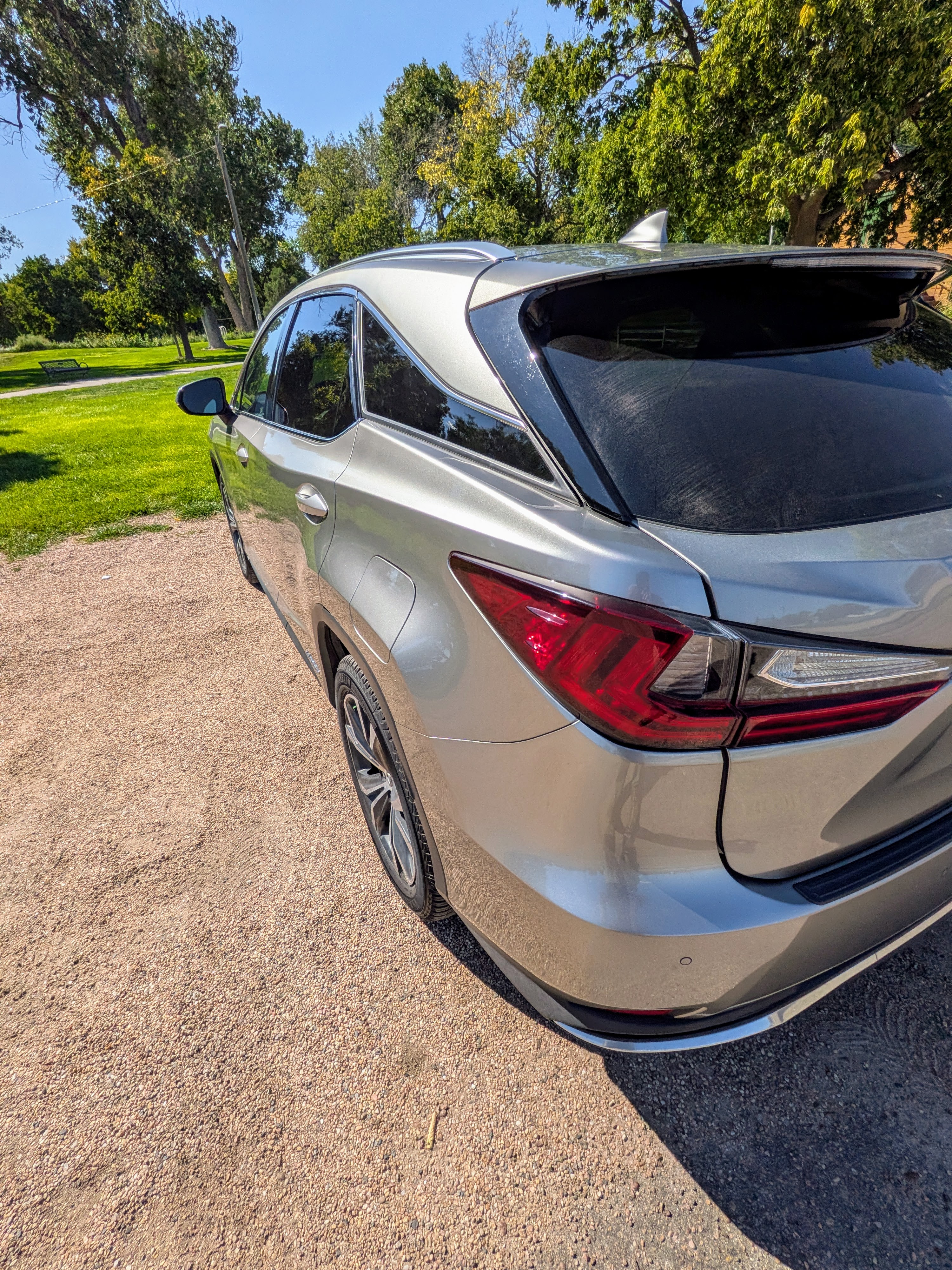 Used 2021 Lexus RX 450h AWD w/ Premium Package image 2