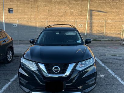 Used 2017 Nissan Rogue SV w/ Midnight Edition Package