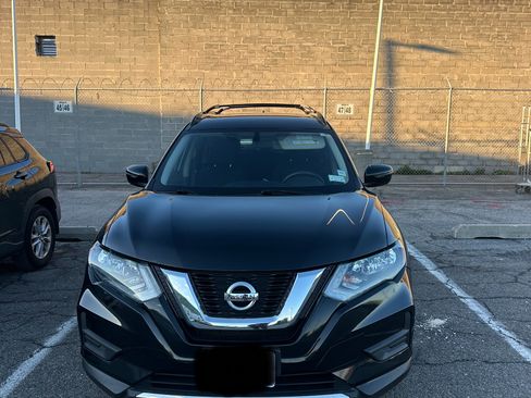 Used 2017 Nissan Rogue SV w/ Midnight Edition Package image 1