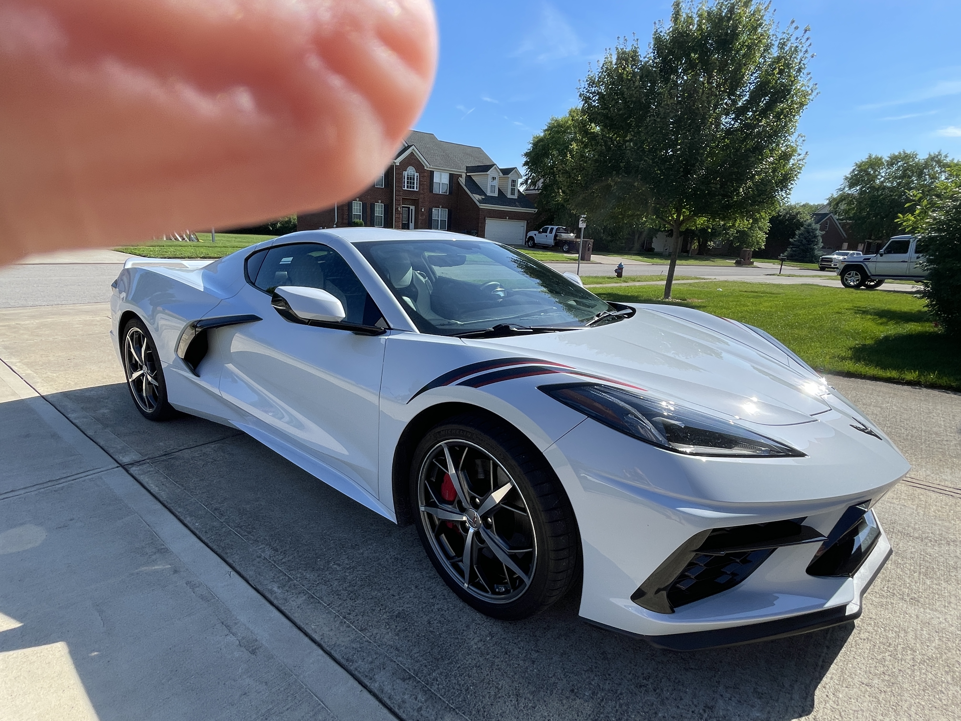 Used 2020 Chevrolet Corvette Stingray Preferred Cpe w/ 2LT Preferred Equipment Group RWD image 27