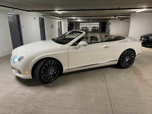 Used 2012 Bentley Continental GT image 1