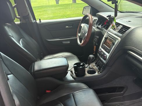 Used 2014 GMC Acadia SLT AWD/4WD image 12