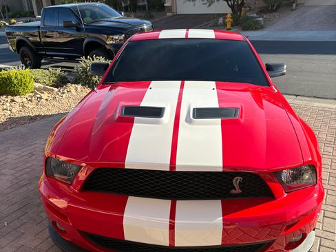 Used 2007 Ford Mustang Shelby GT500 RWD image 11
