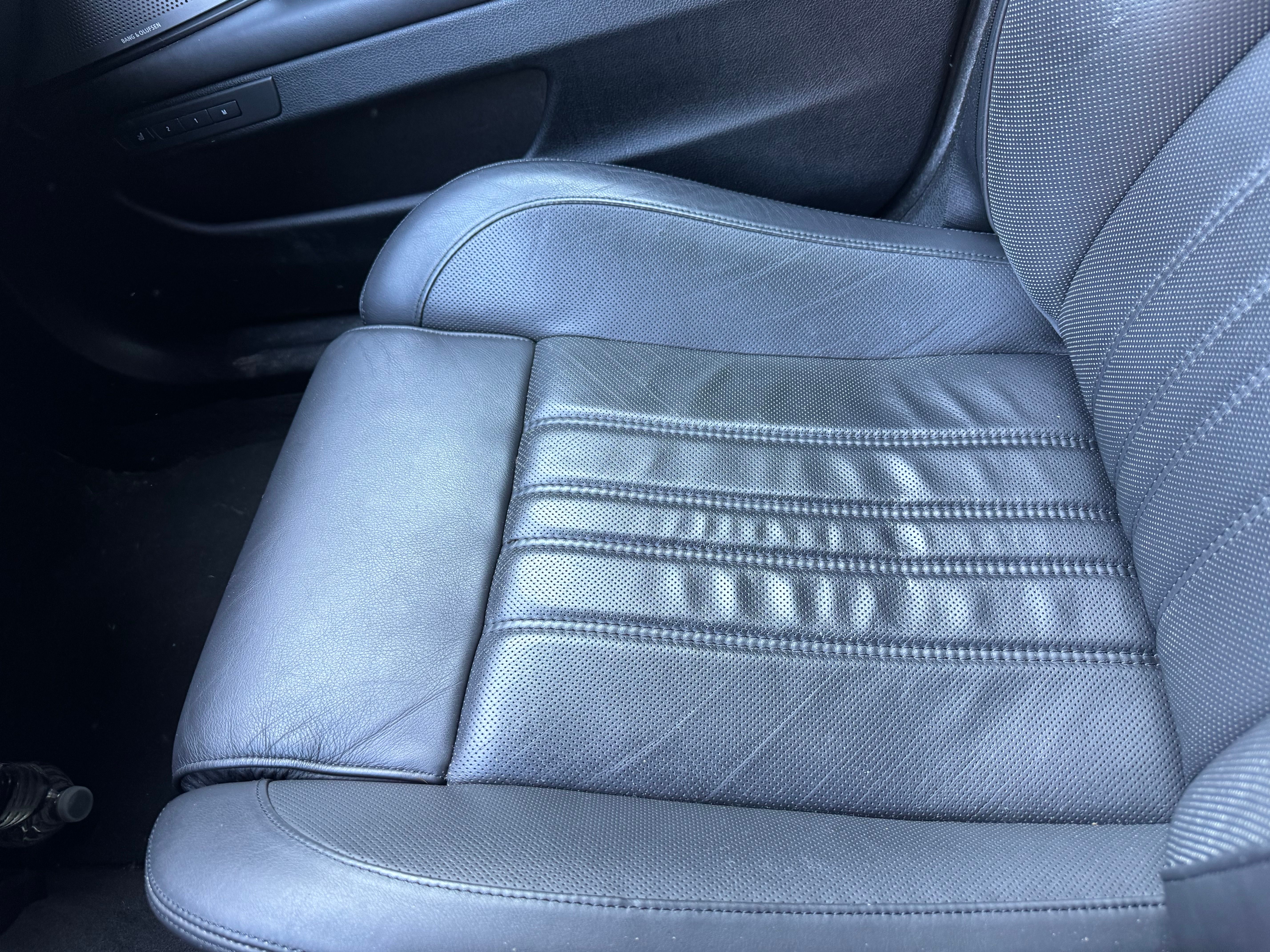 Used 2013 BMW M5 w/ Executive Pkg RWD image 6