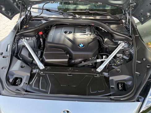 Used 2023 BMW Z4 sDrive30i w/ Premium Package RWD image 8
