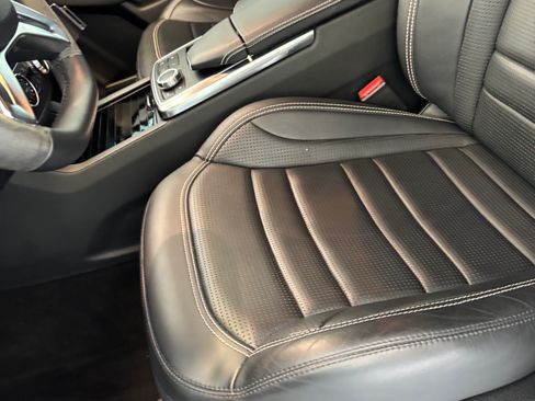 Used 2014 Mercedes-Benz ML 63 AMG 4MATIC image 17