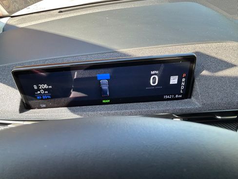 Used 2023 Ford Mustang Mach-E Premium image 8