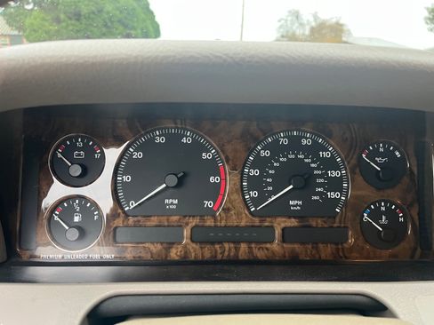 Used 1995 Jaguar XJ6 image 8